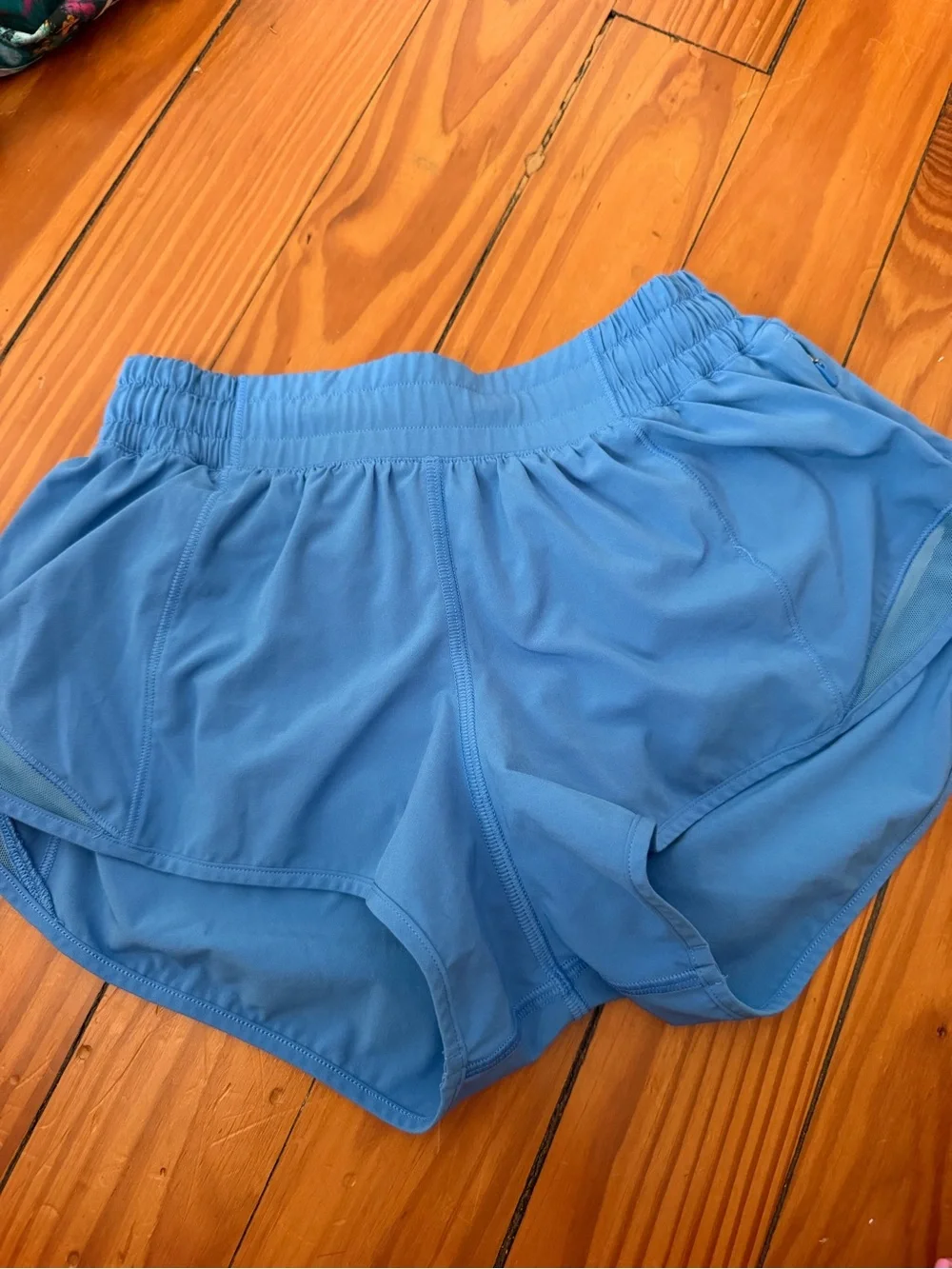 Lululemon womens 4 2.5” Light Blue Women's Athletic Shorts